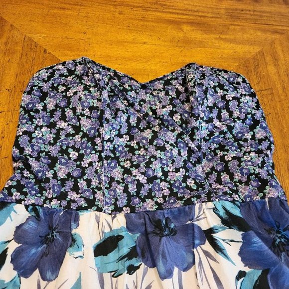 Xhilaration Blue Floral Strapless Dress - Picture 3 of 13